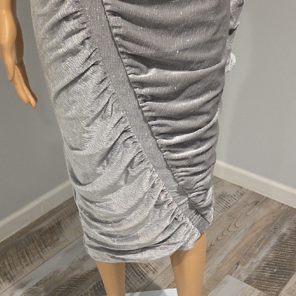Lavish Alice Metallic Silver One-Shoulder Dress - Picture 5 of 16